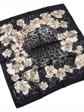 Roberto Cavalli Women's Black Floral 100% Silk Scarf Shawl NWT